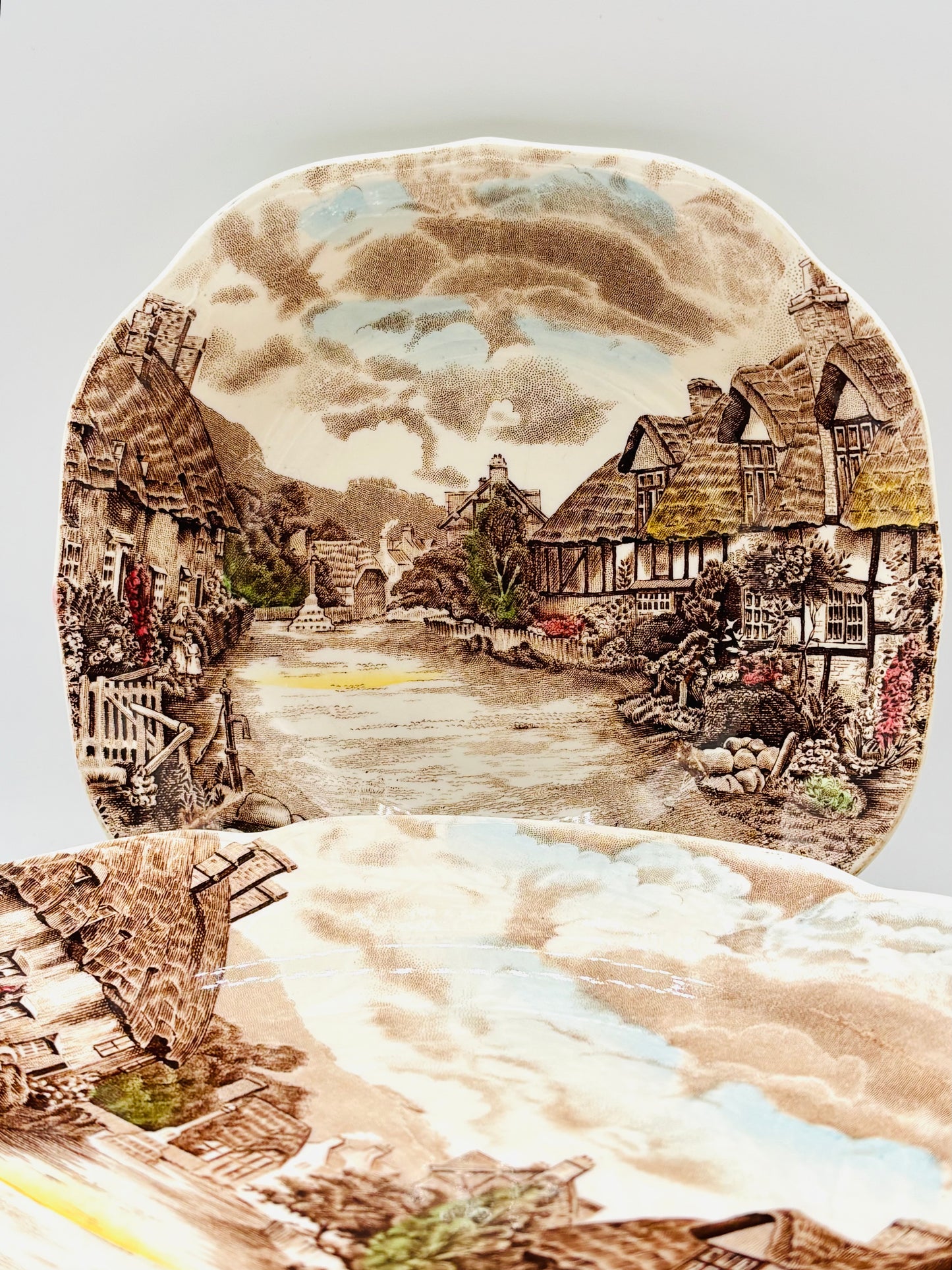 6 Piece Johnson Bros Olde English Countryside Tea Set 