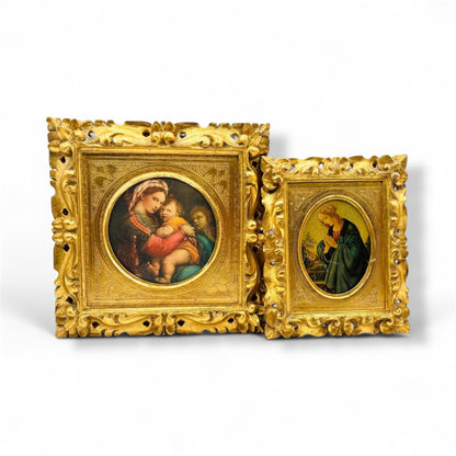 One Pair of Golden Raphael's Madonna Sedia in Florentine and Modanna Italian Frames 