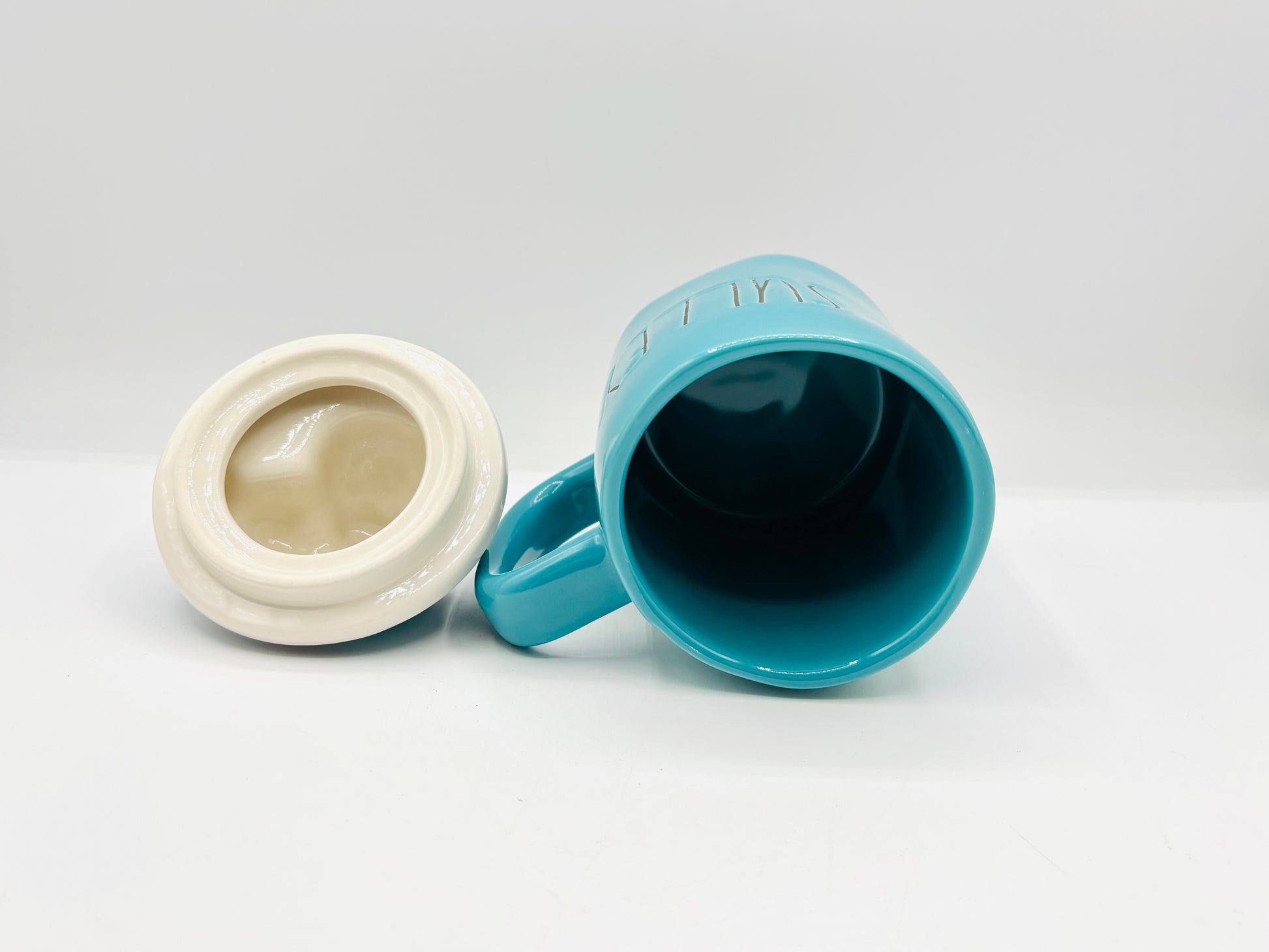 RAE DUNN Disney Pixar Monsters Inc “SULLEY” Ceramic Mug with 3D Topper Lid 