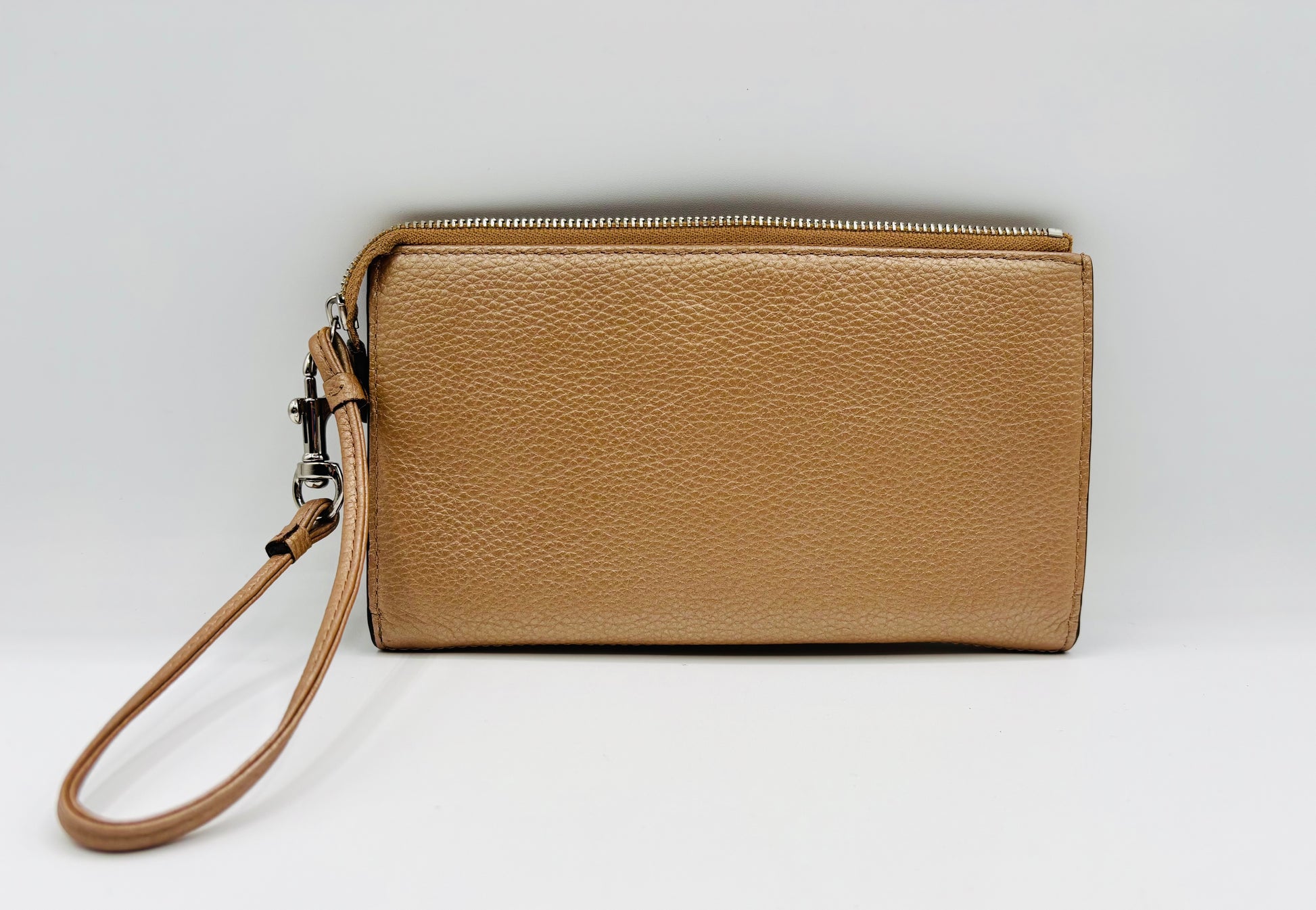 Vintage Coach Champagne Leather Metallic Wristlet Wallet 