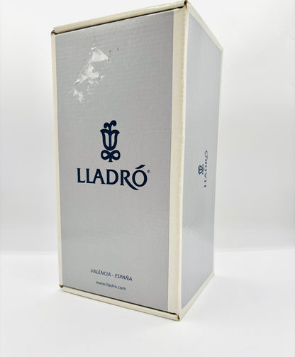 Lladró Nativity Figurine