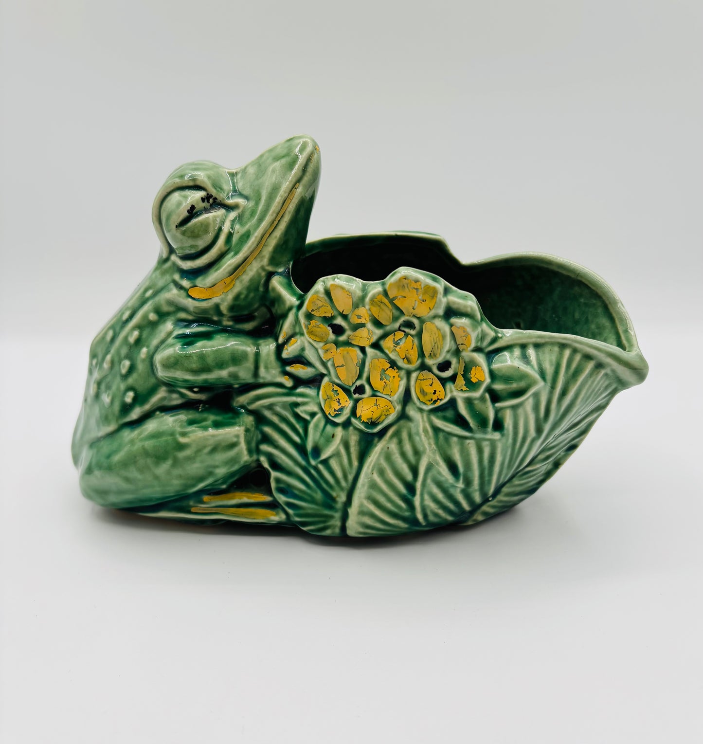 Rare Vintage McCoy Smiling Frog Lotus Green Pottery Planter (circa 1950s) 