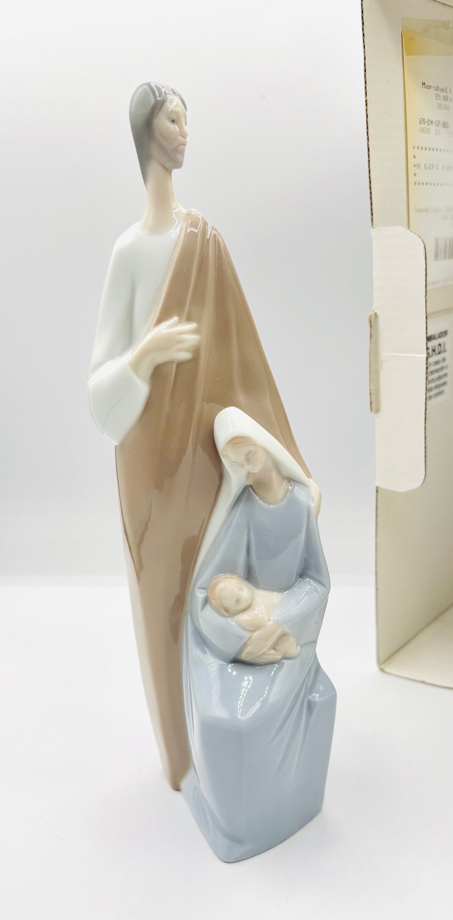 Lladró Nativity Figurine