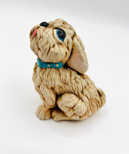 Vintage Pendelfin ENGLAND “Tammy” Puppy Dog Figurine – Blue Collar, Big Blue Eyes – Hand Painted Stonecraft Collectible 