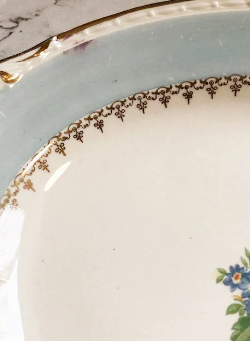 Vintage Homer Laughlin Eggshell Georgian Marilyn Blue Platter - 11 1/2 x 9 inches 