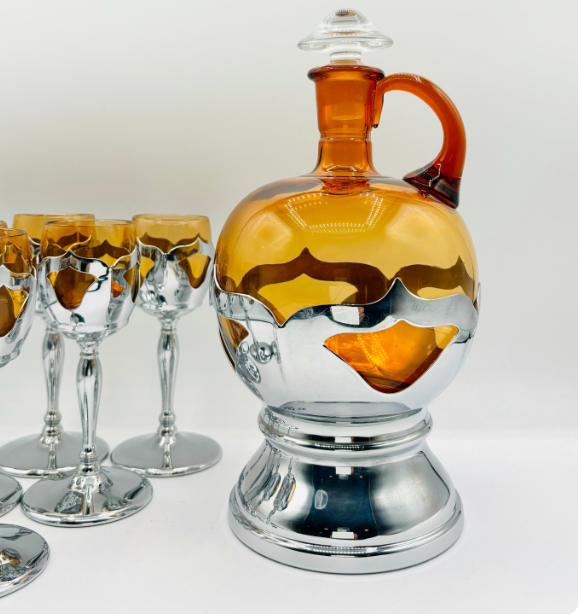 7-Piece Art Deco Rare Amber Farber Bros Cocktail Set 